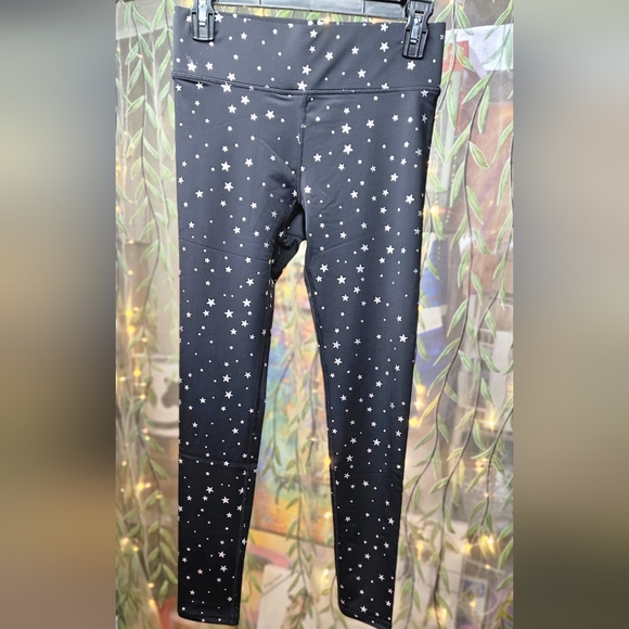 Uplift Leggings Star Print - Picture 9 of 17